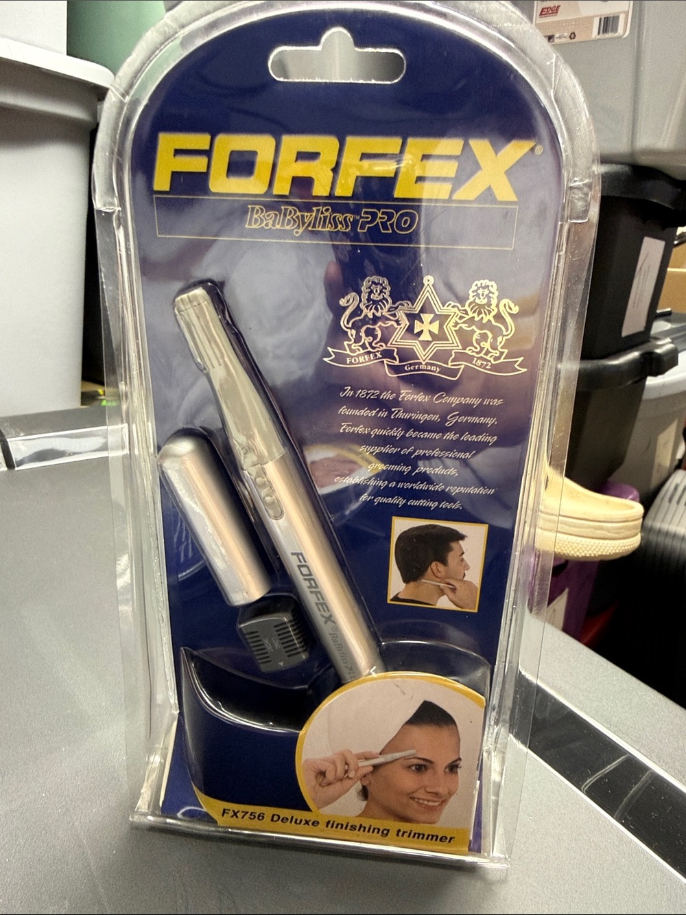 New babyliss  pro deluxe finishing trimmer  B1